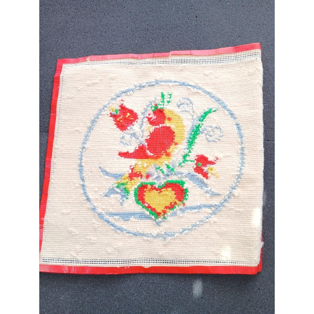 Hand-Embroidered Bird & Flower Cloth 10.25"x9.75" Unframed Textile - Picture 3 of 6